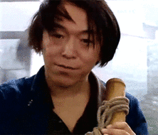 圈子里很多演员演来演去都一个表情,一种角色,而黄渤,你让他演大神他