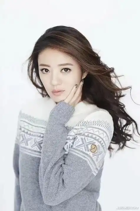 三者安以轩插足导致感情破裂而关于两人感情最新的消息是两人已经和好