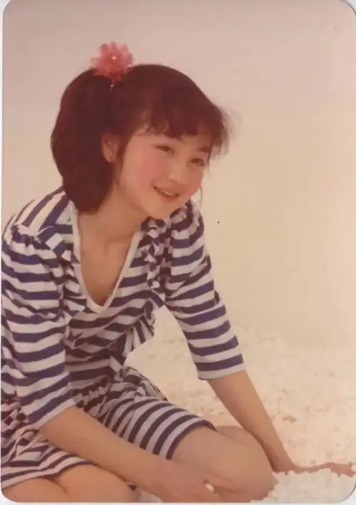 沈洁长大后的样子她年轻时的照片组图