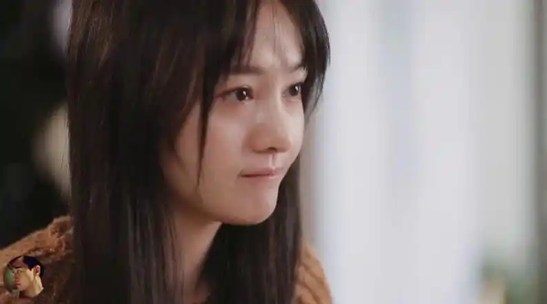 第一次独居的郑爽,爸妈走的时候还是忍不住哭了!