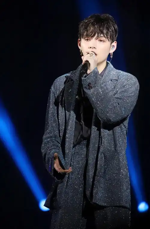 朱星杰 - 堆糖,美图壁纸兴趣社区