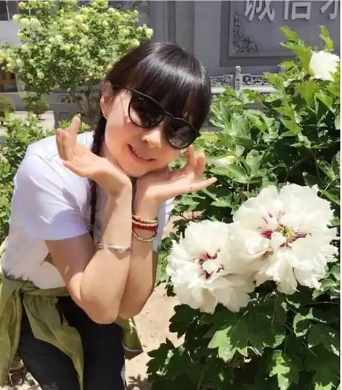 外号"虾米"的周瑾,和林海搭档如初恋,像周柏春,丈夫从未出镜