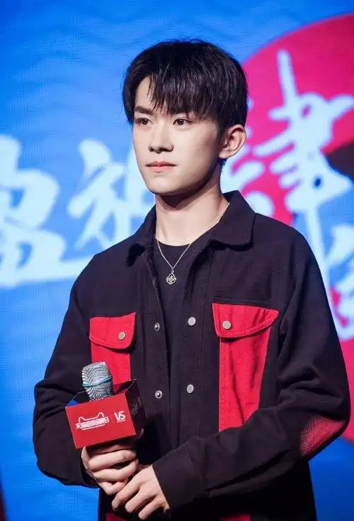 三七分帅气短头发造型大全,短发图片,发型图片