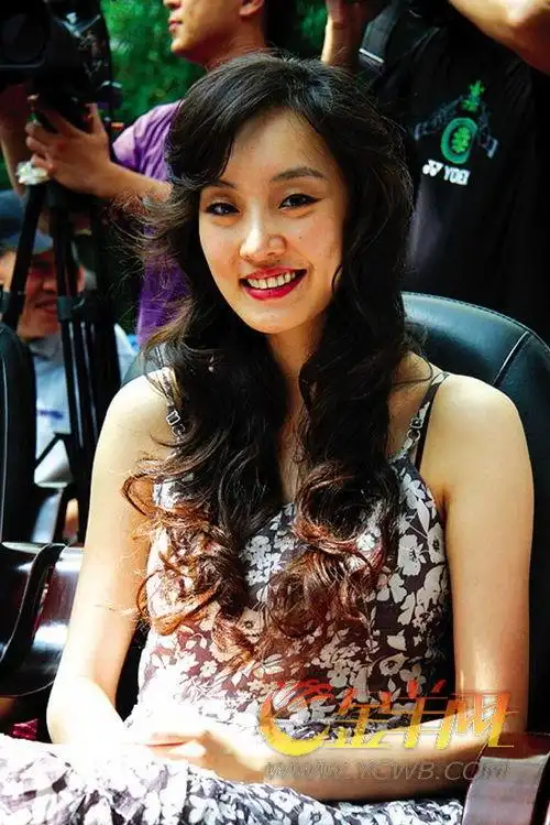 王晶贬吴镇宇 《零零狗》公布片花