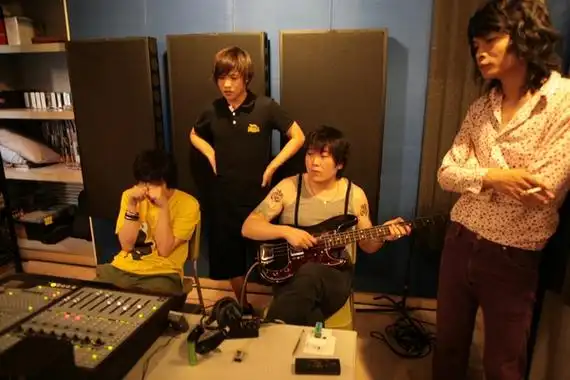 专访|joyside:唯独有一种旋律,只有我们可以呈现|刘虹|澎湃新闻|乐队