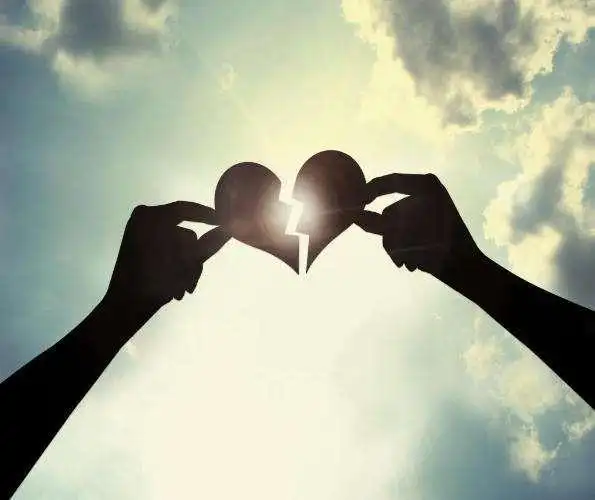 心理学最难说出口的三个字不是我爱你而是不爱了