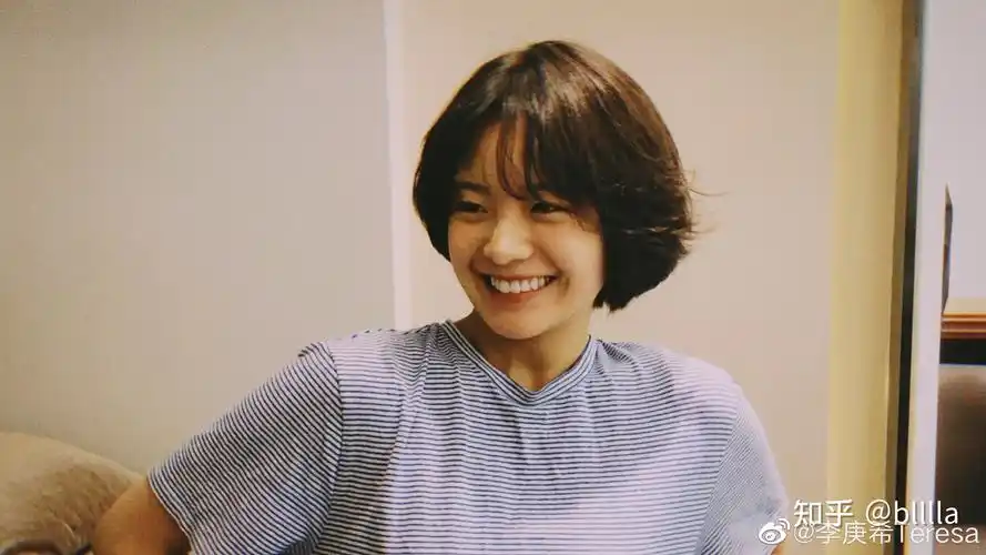 如何看待李庚希的长相? - 知乎