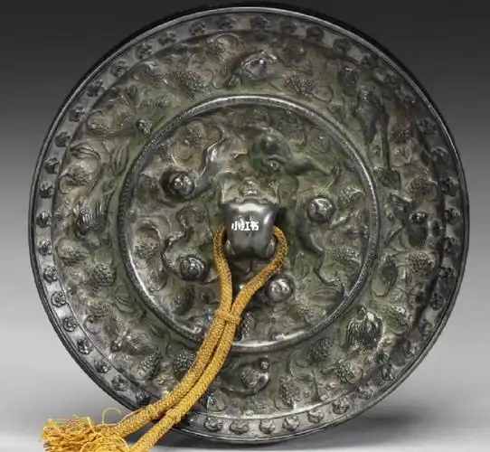 唐 海兽葡萄纹镜四 台北故宫博物院馆藏