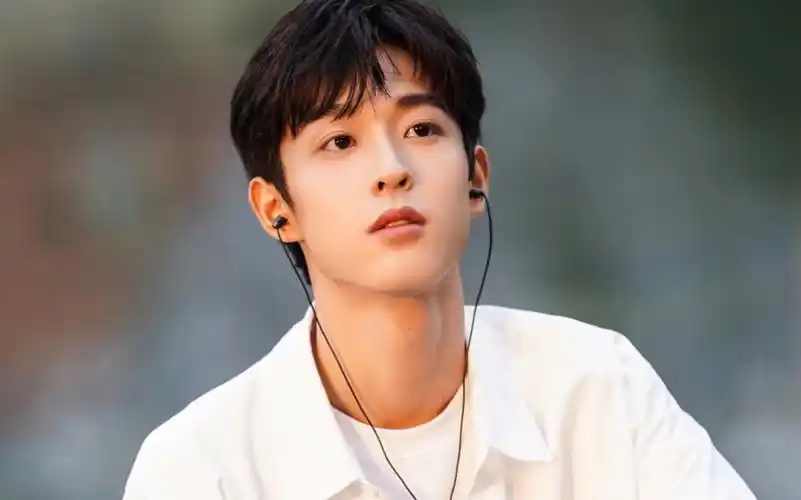 吴宇恒你永远是我的第一顺位直播清唱起风了