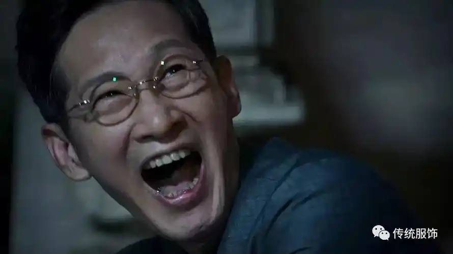 唐装和新中装:《破冰行动》国产boss的穿衣之道