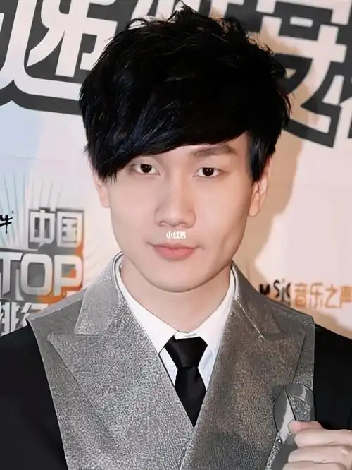 靠发型认林俊杰每一个时期