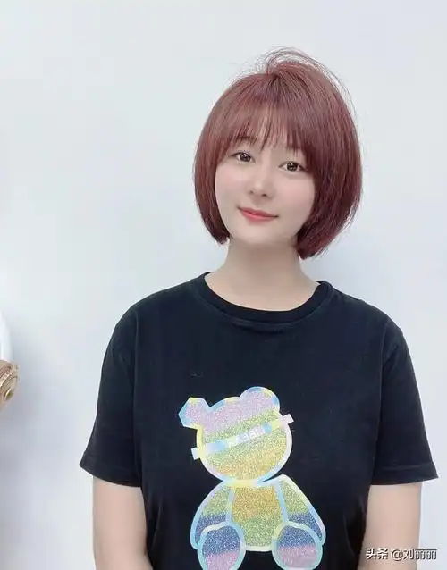 好看的短发发型女生图片,女生剪什么样的短发好看(15款最火短发送给