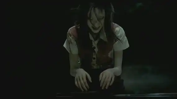 排名第二的泰国恐怖片《鬼影》,看过第一的已经死了