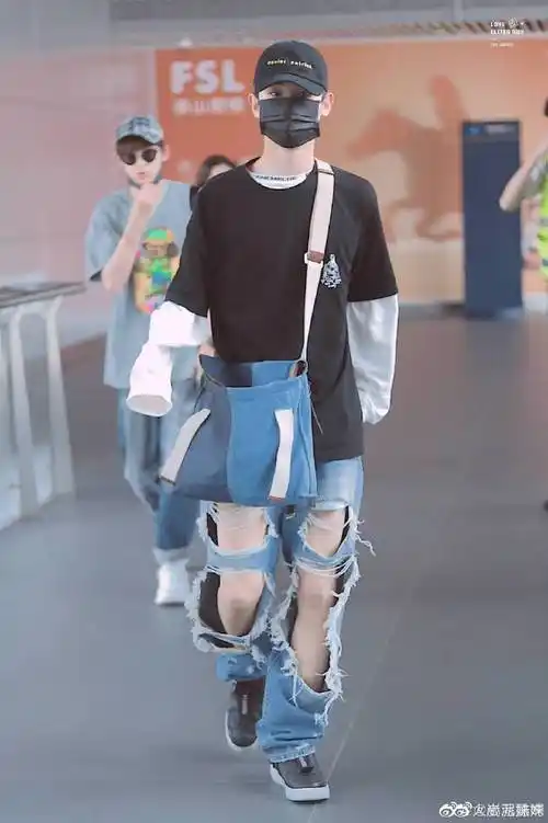 黄明昊好9315!@jjjustin0219