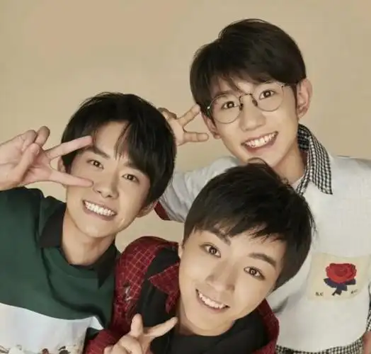 同一男团出身,王源新剧一片叫好,却意外扯下王俊凯的"遮羞布"