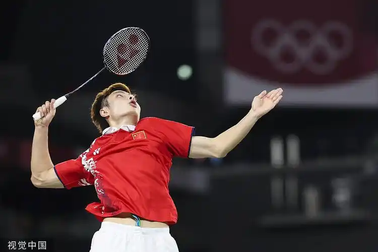 高清图:奥运会羽毛球男单小组赛 谌龙石宇奇出战
