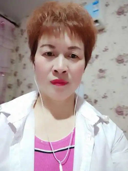 55岁离异女征婚照片(id:3061762)_浙江杭州征婚交友_我主良缘网