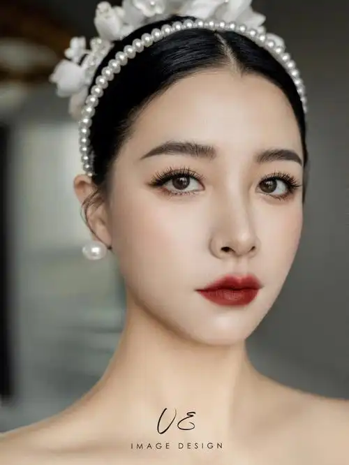 让人一眼难忘的复古新娘妆太漂亮了吧