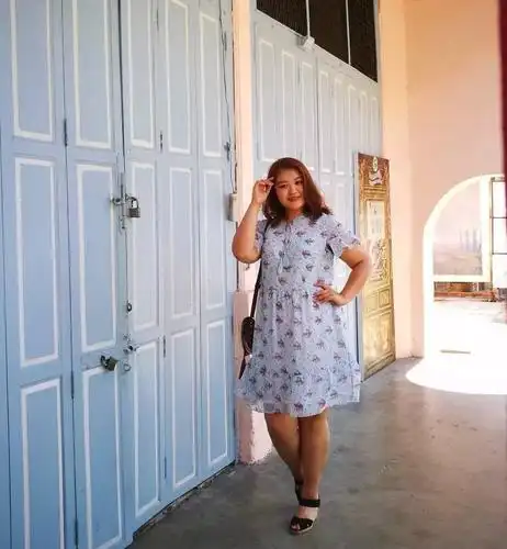 劲在广州170斤的胖纸可以当模特月入过万以后去沙面求偶遇