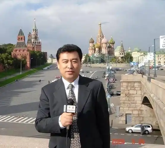 电视主播张宏民:主持《电视》32年零失误,61岁至今未婚_工作_时候