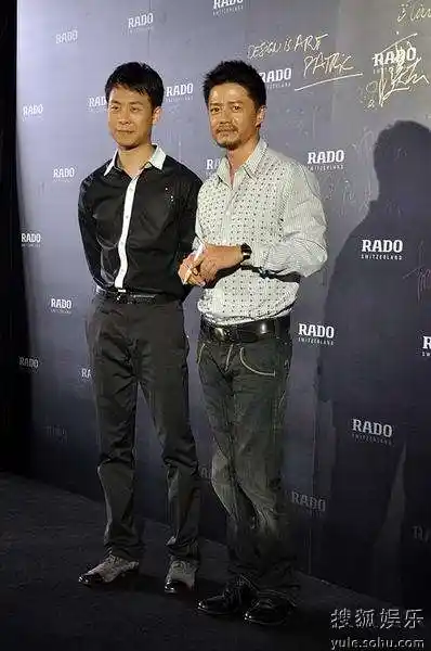 段奕宏张译工作不忘捞金 携手为名表发布站台-搜狐娱乐