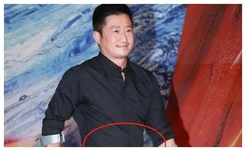 吴京发福后肌肉消失不见,体重正向于谦看齐,还是那个战狼吗?