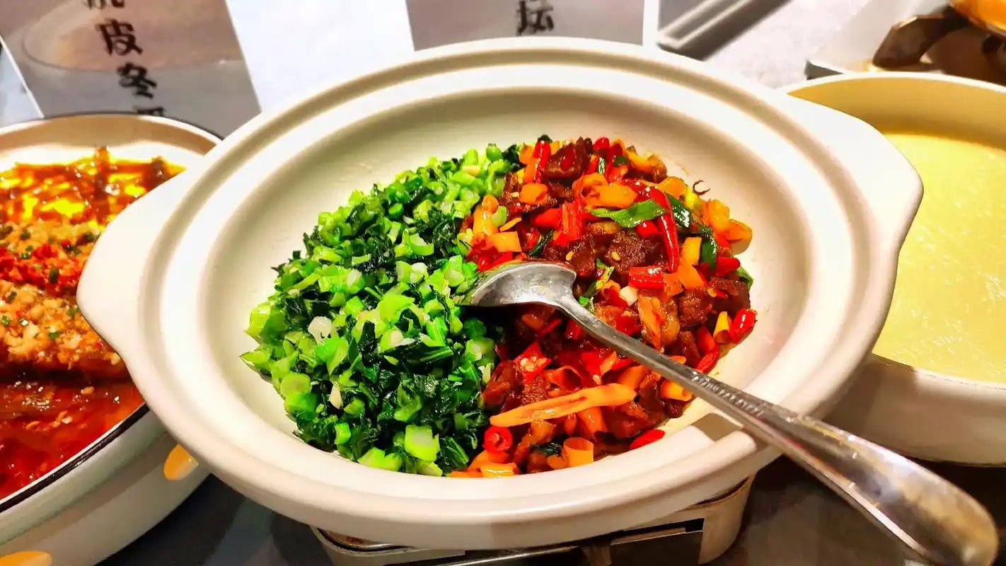 今天大师们自由创新菜品还不错!值得表扬!#生活随拍记录美好瞬 - 抖音