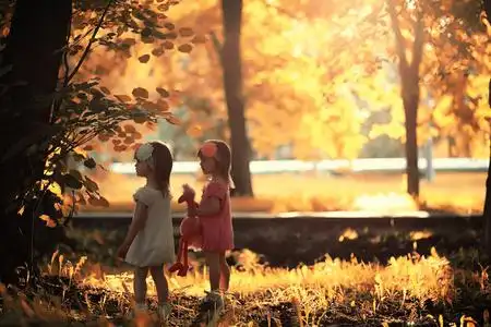 双胞胎女儿图片