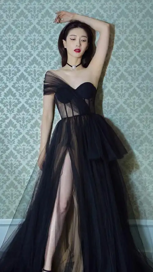 江疏影复古黑纱裙写真手机壁纸