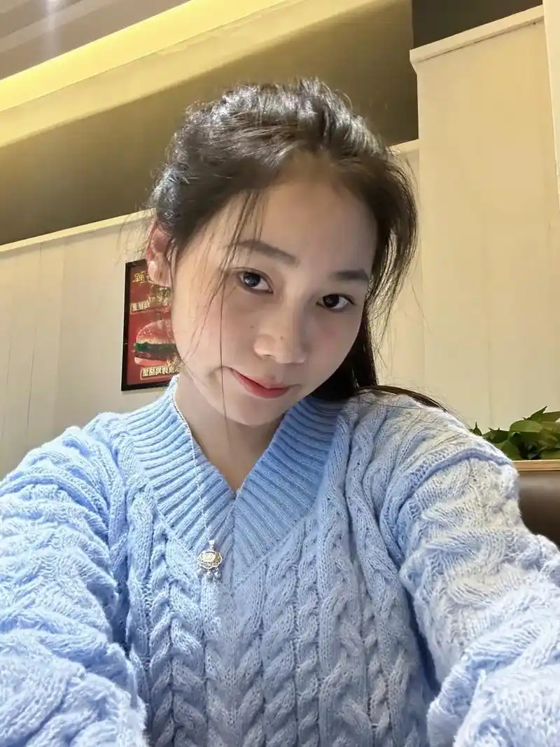 推荐作品 #微胖女生 把普通的日子过浪漫 ,我的意思是和你 - 抖音