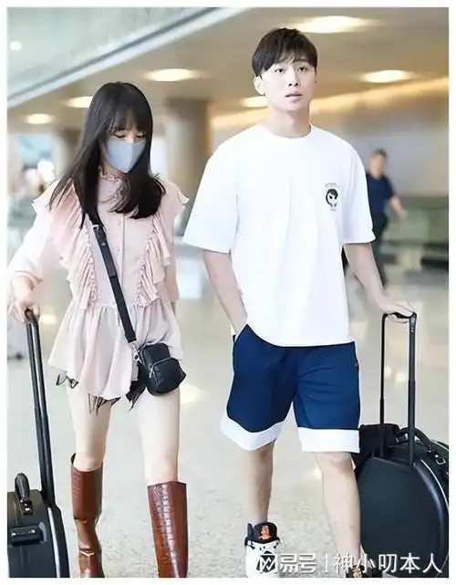 债主从国内追到国外褪去光环的郑爽如今过得如何