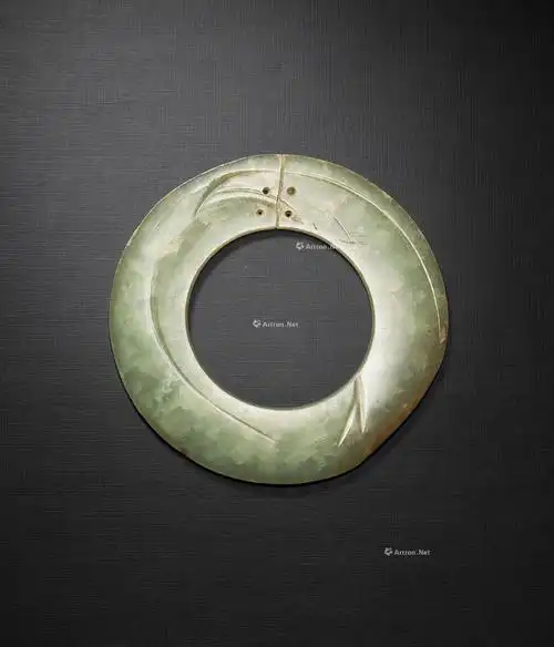 2714夏家店下层文化约公元前22001600年青玉璧