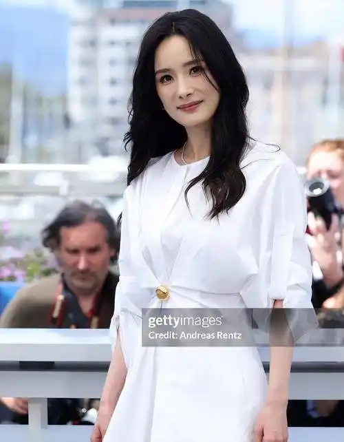 章子怡点评杨幂新片表现,言辞犀利,句句说到观众的心坎里