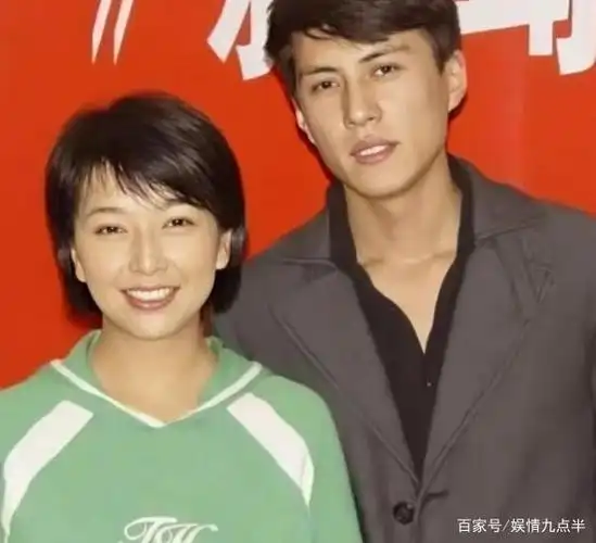 江珊:离婚后与靳东同居5年,为何又转身恋上马伊琍前男友?