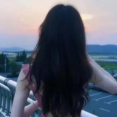 2020女生背影头像大全