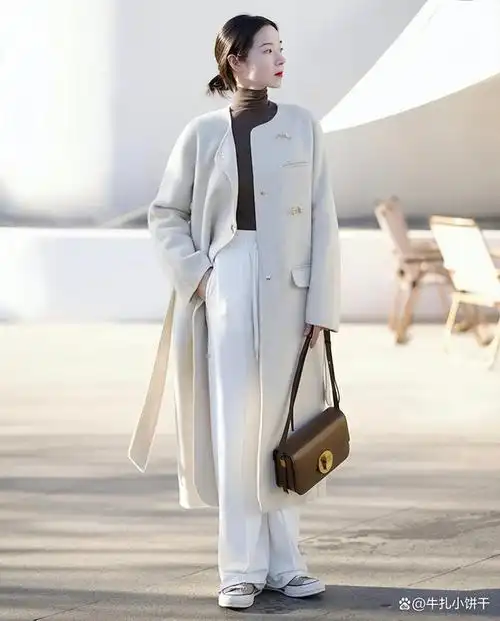 女人衣在精不在多,今年备齐这2件"冬服",时髦高级不易过时