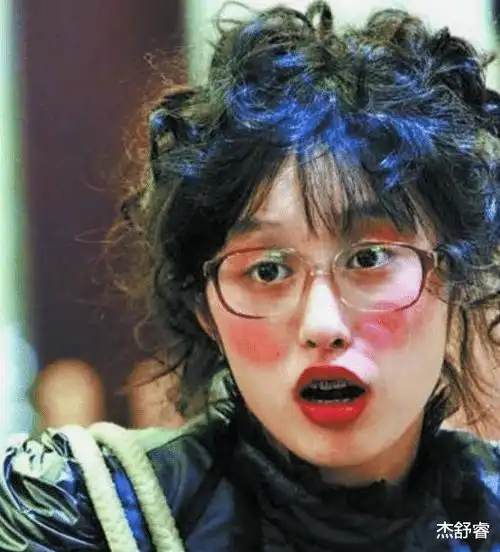 她因出演《丑女无敌》走红 ,消失3年以为退出娱乐圈,实际已离去