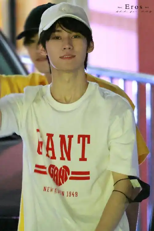 张真源你好星期六