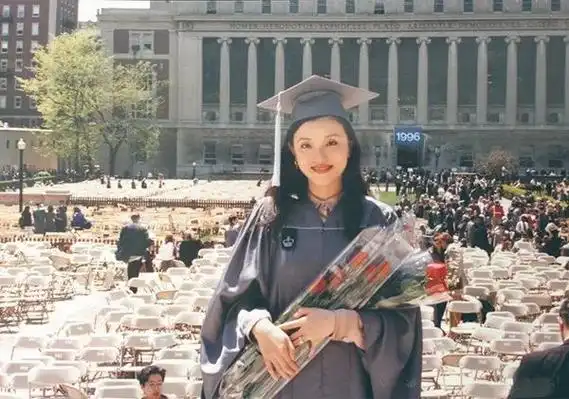 婚姻家庭微课堂51岁的杨澜告诉我们一个女人最好的活法藏在这3件事里