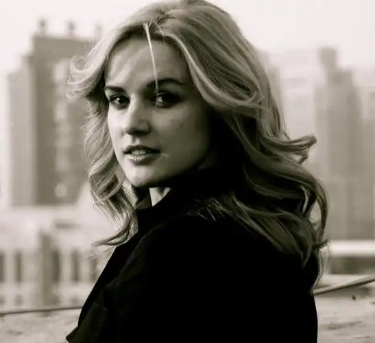 娜塔莎-----伊莉莎