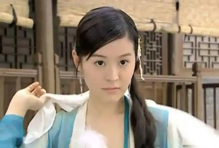 原创盘点巅峰时期隐退的明星们有人消失无踪有人创业暴富