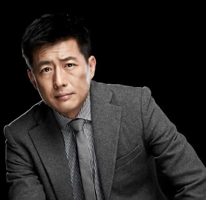 高曙光:姐弟恋的爱情故事 高曙光与江珊的姐弟恋婚姻虽然走到了尽头