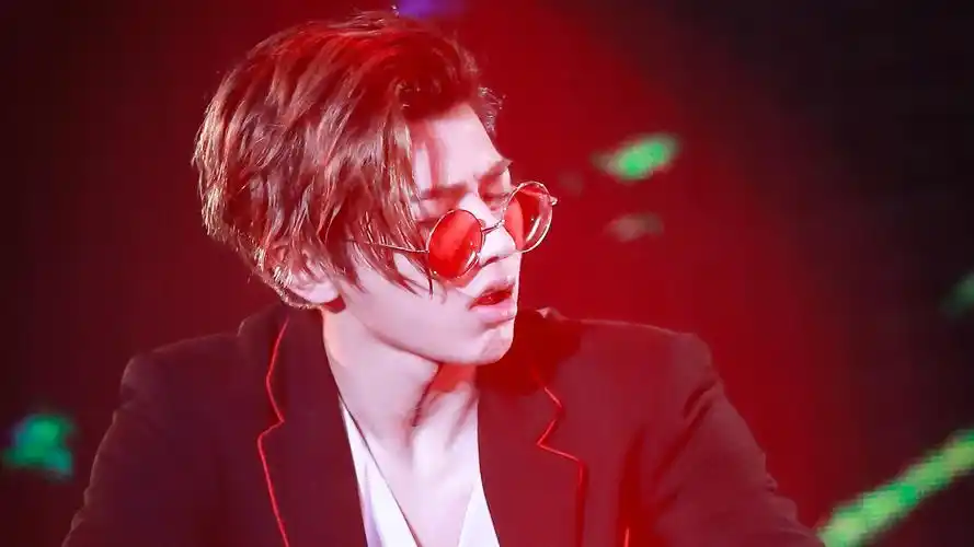 ninepercent蔡徐坤高清桌面壁纸图片