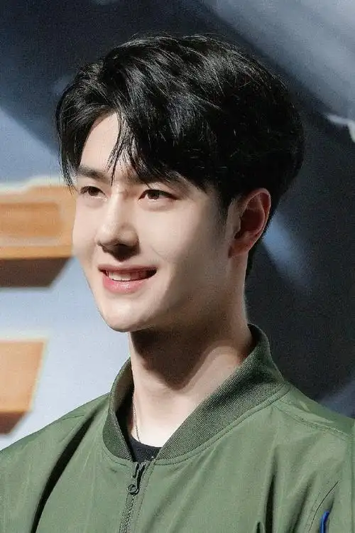 王一博##王一博长空之王#收获一批绝美王一博长空之王路演生图生视频