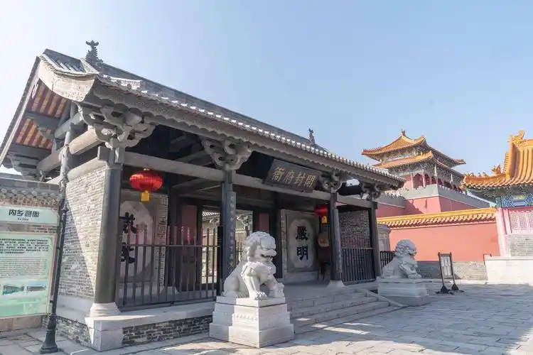 这个地方古风满满,还可以欣赏到广东的传统艺术文化