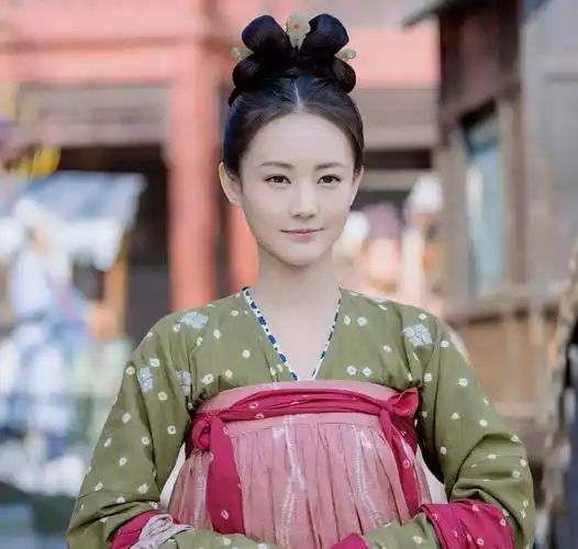 原创出道8年李一桐饰演的多个古装角色中哪个角色更打动你呢