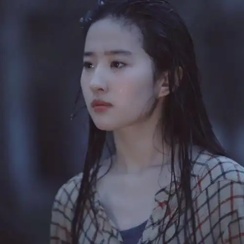 看清刘亦菲年轻时照片我才知道什么是神仙姐姐