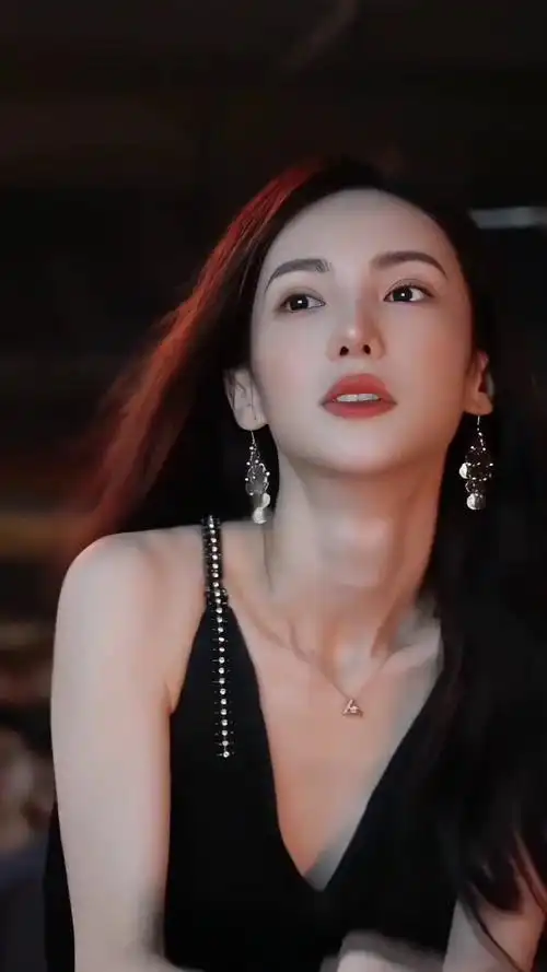 性感女神金晨 这也太好看了 这谁顶得住啊 魅力女人 完美身材