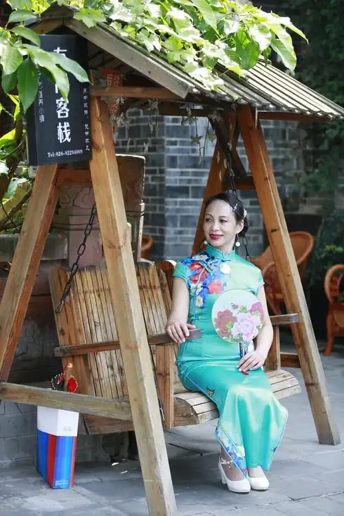 古镇旗袍 - 美篇