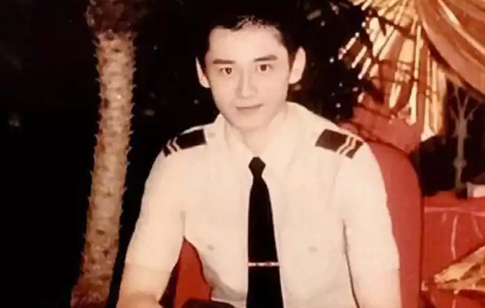 钱枫自称是"上戏校草",看到他上学时的照片,难怪被邓超忌惮_管理_减肥